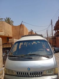 شبوط 14 راكب • ٣٠٠٠ سي سي • موديل ٢٠٠٢