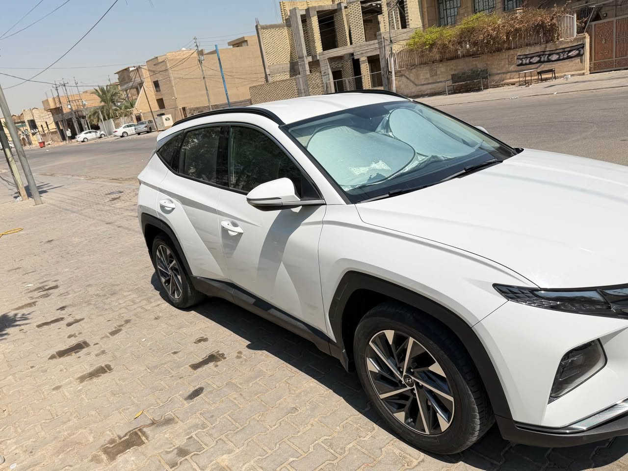 السلام عليكم 

🔥 للبيع Hyundai Tucson 2020 — نظيفة وجاهزة 🔥

Hyundai Tucson
📅 موديل 2020
📍 رقم أربيل — باسم شركة
✅ صاحب الشركة موجود في النجف
✅ الوكالة والتحويل مضمون 100%
📏 ماشية 94 ألف كم وقابلة للزيادة

⭐ مواصفات وحالة السيارة:

* محرك 2000 دوش مكفول
* كير 6 سرعات مكفول 
* تبريد ثلج 
* السيارة مكفولة من البارد والصبغ 
* كشنات كهرباء
* دبل تحكم استيرن
* شاشة ابل كار بلي 
*حساسات امامي خلفي 
*كامرة خلفية 
* دوشمة جديدة
* دهن الكير مبدل
* دهن المكينة مبدل
* جميع السيرفسات معمولة بالشركة
* السيارة متصرف عليها بالكامل
* جاهزة من كلشي ولا تحتاج أي تصليح أو صرف

📍 موقع السيارة: النجف – حي الأمير

📞 للاتصال:
***********
السعر واتساب او التواصل على الهاتف النجف, العراق
