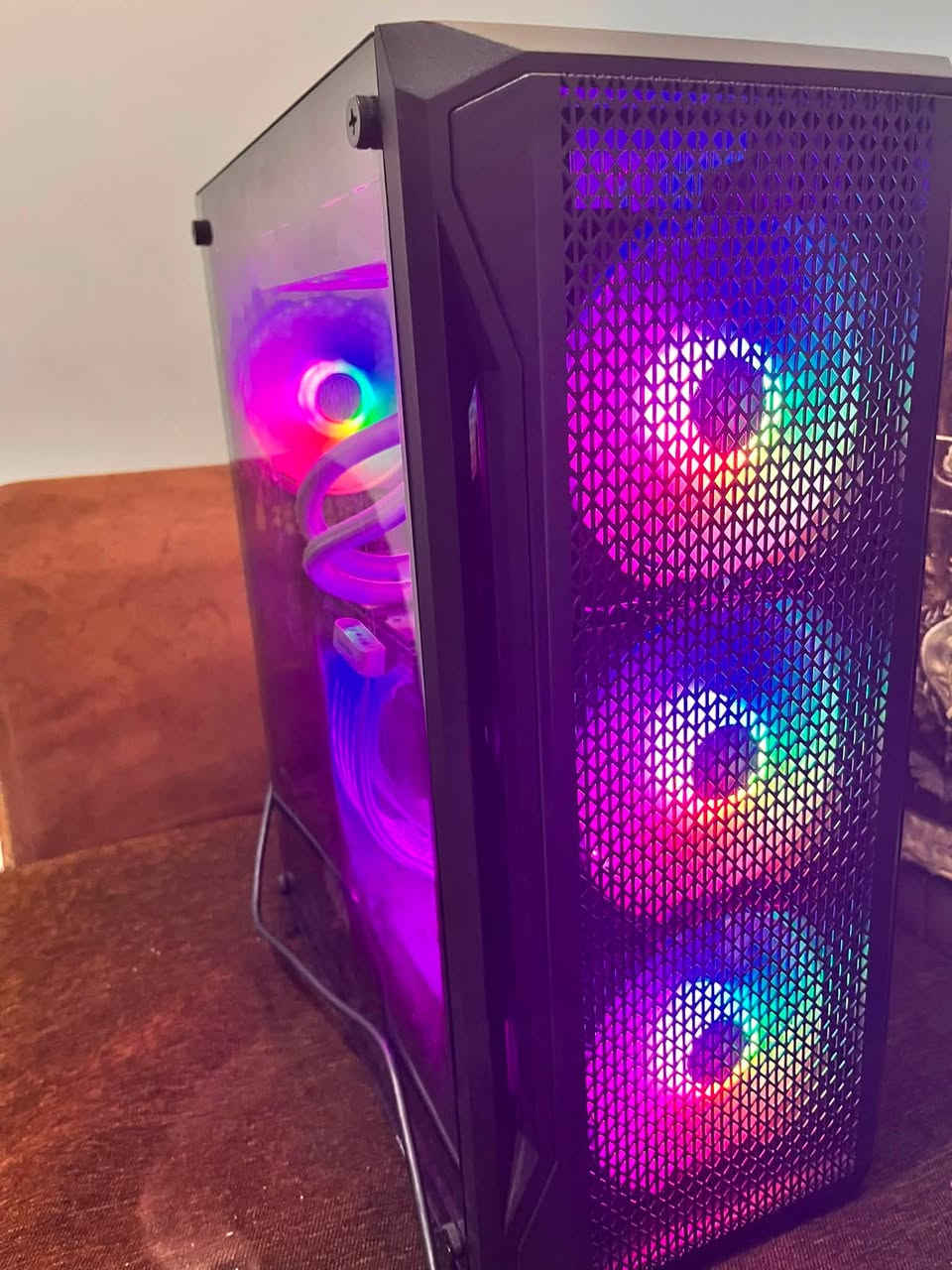 السلام عليكم 
للبيع فقط 
مواصفات 
I5 14600kf
Asus dual rtx 4070 12gb 
Samsung 990 pro 1tb m.2
SSD 1tb m.2
Teamgroup delta force 32 16x2 3600mhz ddr4
Deepcool le520 white
Thermalright 1000w platinum 
Asus prime b760 m-k d4
Xigmatek gaming x
السعر 1400 

شاشة Samsung odyssey g4 1080p 240hz 27inch
السعر 250الف 

الكيبورد attack shark magnetic و ماوس glorious model o 
اثنينهم ب 50
المكان الديوانية 
***********
