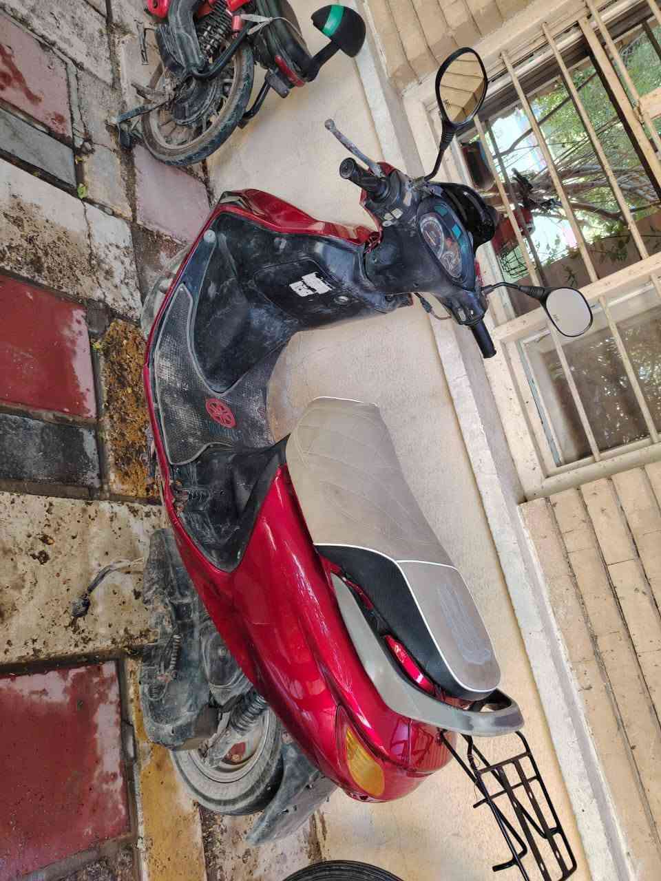دراجة فراشة فحل للبيع جاهزة من كلشي سلف هندر هورن اشير ليت بك ليت قفال ستيرن قفال صندوك كيج بانزين عداد سرعة كلشي بيهة يشتغل الدراجة نكرة سلف مكاني السندبال مكلف بلنشر اتصل على الرقم وبيك خير ودالل ***********السعر 375 وبيهة مجال قليل مكلف بلنشر اتصل برقم
