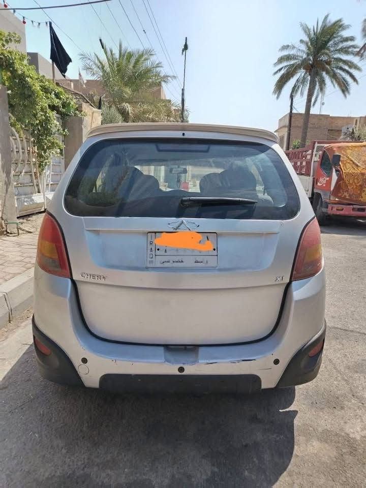 شيري x1واسط شرط التحويل عليهه غرامه ١٠٠ وسنويه ساقطه ٣ سنوات كهربائيات كلهه شغاله اي نقص ما بيهه مكان كوت معروضه ٣٥ وبيها مجال والغرامه تنزل من سعرها 
***********
