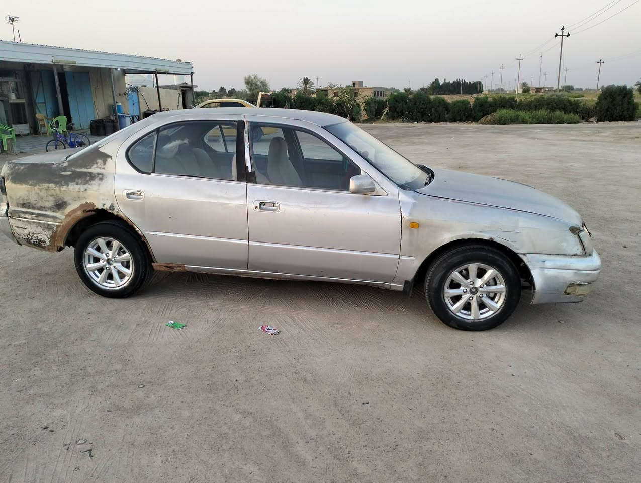 سلام عليكم سياره للبيع
مكينه وكير خير من الله 
تخم تاير حداديه جديده
كهربائيات كلها شغاله
دواخل حلوه رقم بغداد

#السعر_13وبيها مجال

العنوان الناصريه قضاء الغراف

رقم الهاتف ***********
