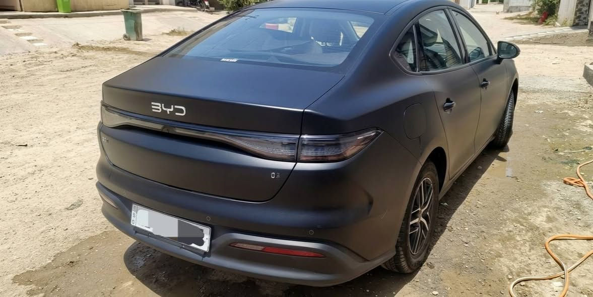 السلام عليكم
سيارة BYD Seal 05-موديل 2025، السيارة مغلفة بالكامل بطبقة حماية ppf، سيارة مكفولة من كلشي(اخت الزيرو) ،تبريد ثلج+شاشة سمارت+كامرات (امامي وخلفي)+بصمة. 
 تعتبر سيارة اقتصادية اقتصادية جدا. 
ماشية 10000 كيلو. 
للاستفسار عن السعر علق او اتصل على الرقم: 
***********
