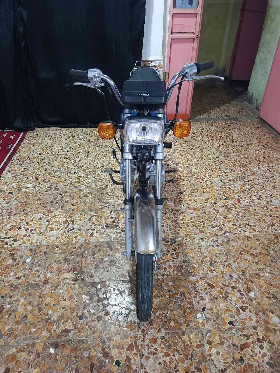 سلام عليكم للبيع دراجه امتياز بدون
السعر 425
كهربائيات دراجه كله شغاله  
دراجه حلوه ومرتبه 
مكاني ميسان كحلاء 
رقم هاتف *********** او خاص

