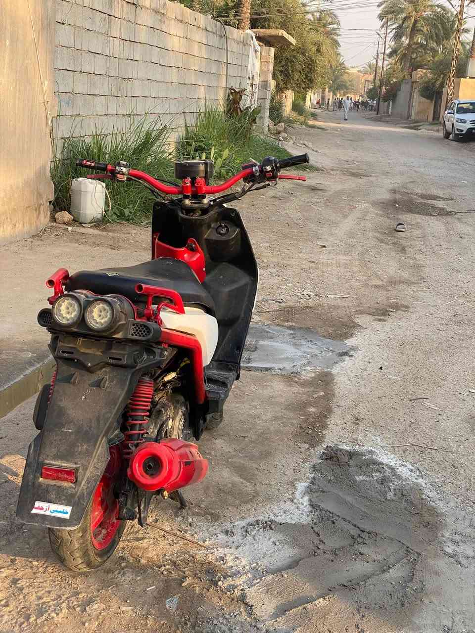 السلام عليكم دراجه سكنس موديل ١٤كامله نقص قليل كفاله لاتبخير ولانضوح دراجه ابلادي للبيع او مراوس لمكان ديالى الخالص سعر خاص او تتصل عل رقم:***********
