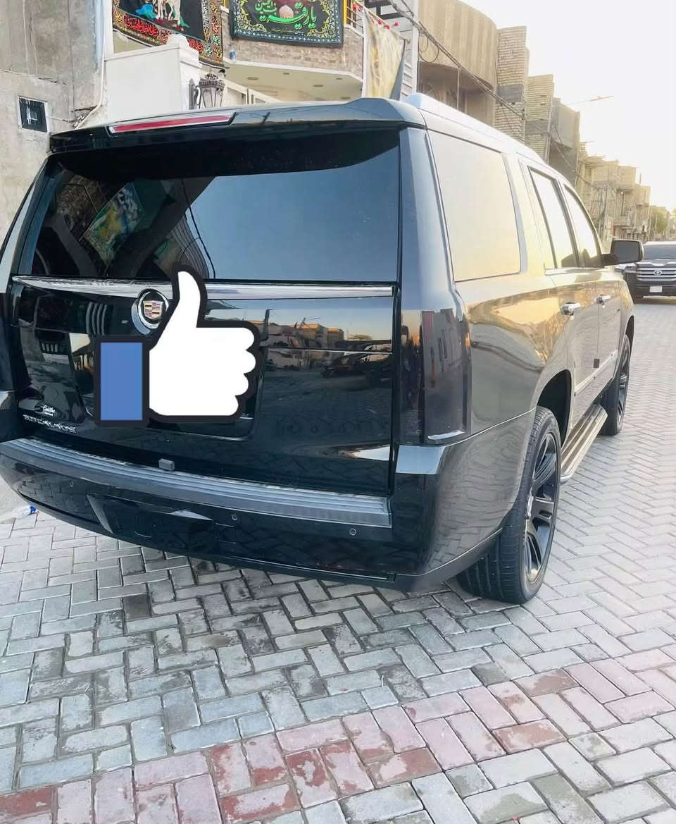 كاديلاك اسكاليد • بدون رقم • تشغيل عن بعد