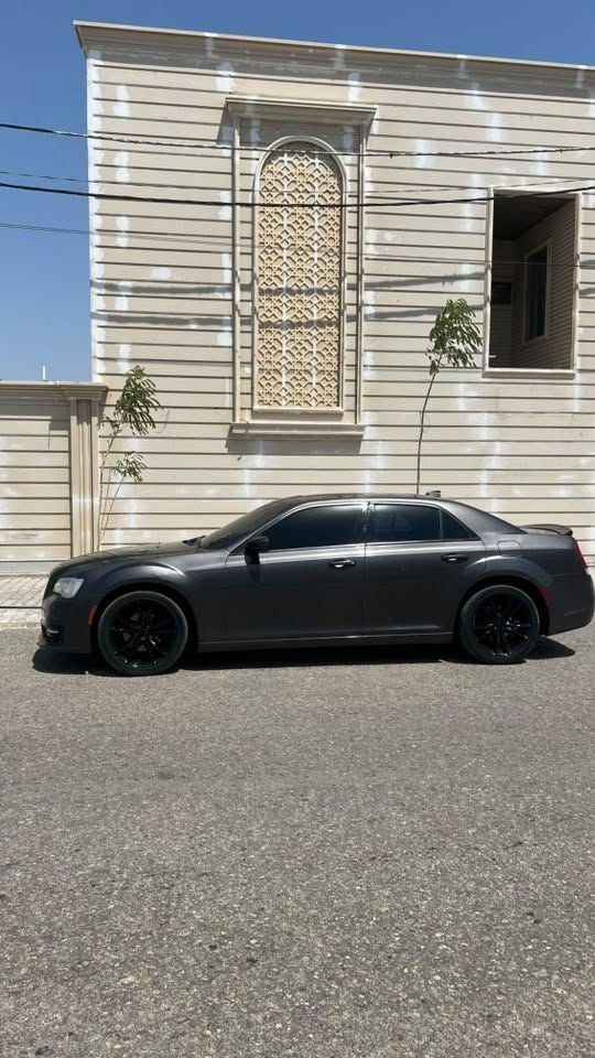 اوباما ادوات. محرك 3600 بدون كصه بدون حادث حادثها فقط الدعاميه
السياره جديده ونضيفه كلش موديل 16 مستعجل ع بيعتها لان محتاج. ولسعر هم اقل من السوك 88 ورقه وبيها مجال بسيط كلششش. بدون ارقام شلع ابيعلك  واتساب ***********
