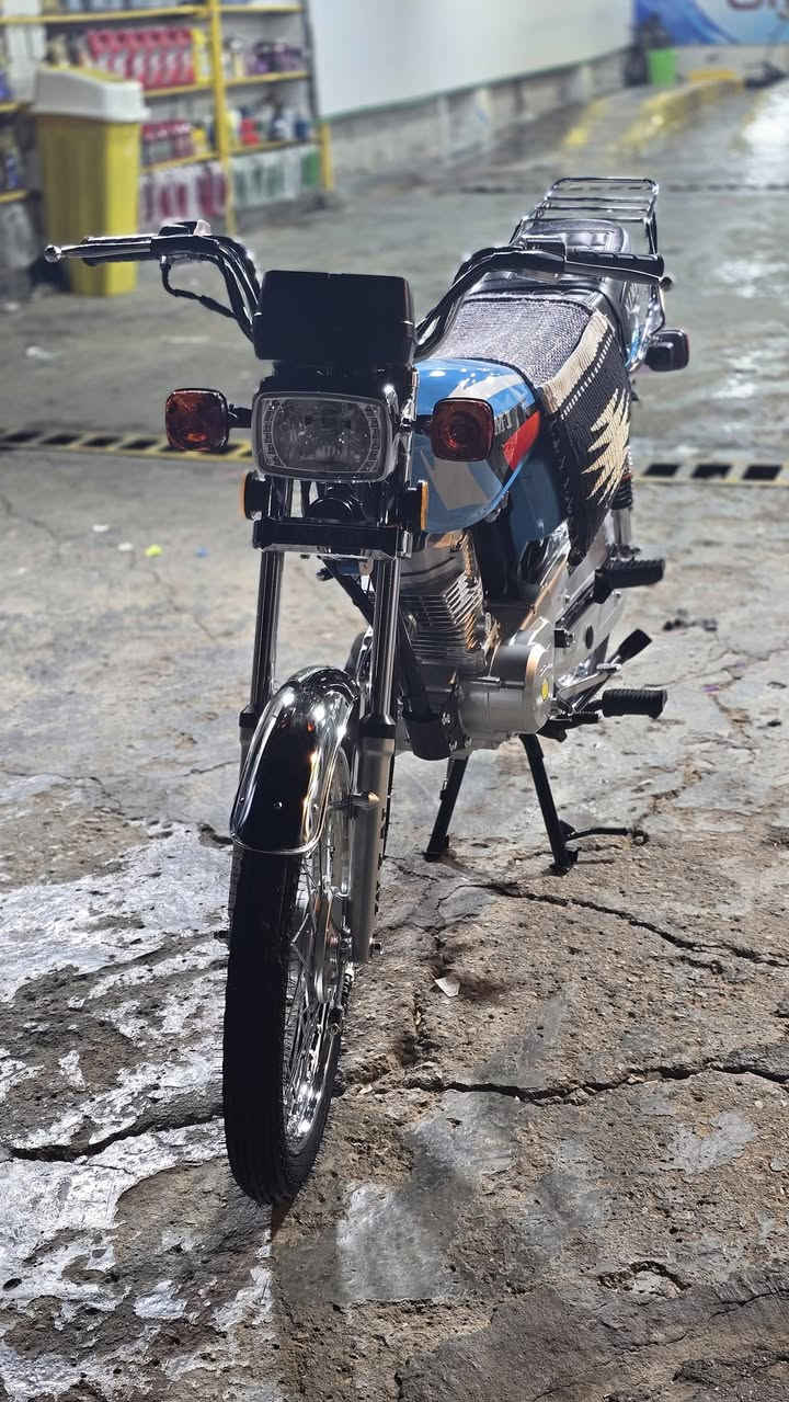 يالله
شباب دراجه نامه شلامجه اوراق سكنر ٤ كير موديل ٢٠٢٧ صارله ١٥ يوم من طالعه من المعرض كفاله عامه حته من الزلغ مكاني كربلاء السعر ٨٥٠ وبيه مجال قليل حك الجيه 
***********
***********
