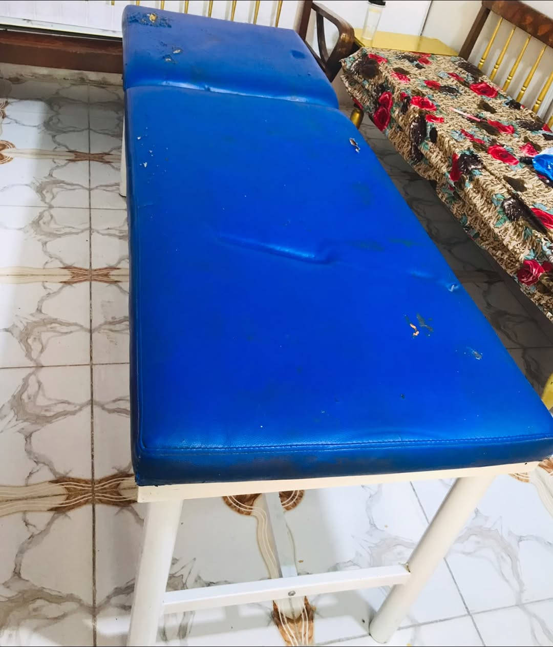 سدية  مستعمله فقط الجلد بي ضرر سعرها ٧٥ مكاني كربلاء ***********
