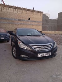 سوناتا • ٢٠١٣ • مكينة ٢٠٠٠