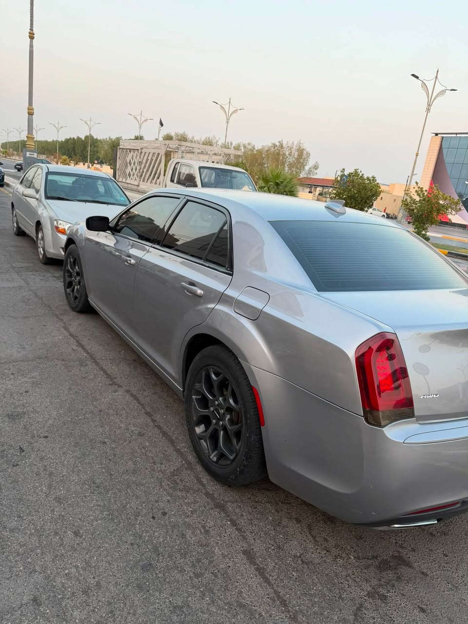 سلام عليكم اوباما مديل ١٨ وارد أمريكي فول ماععده فتحه سعر ١٧٠ بيه مجال 
عنواني كربلاء حادث موضح بالسونار كير مكينة حداديه كارتون ماشي 70 الف  ***********
