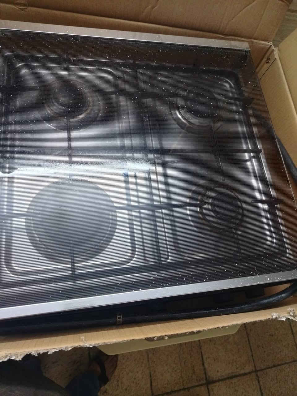طباخ عشتار • شغال • نظيف
