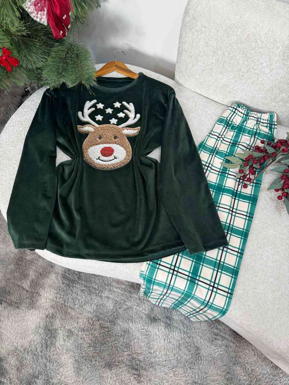 أحمر كاروه • L-4XL • حصري