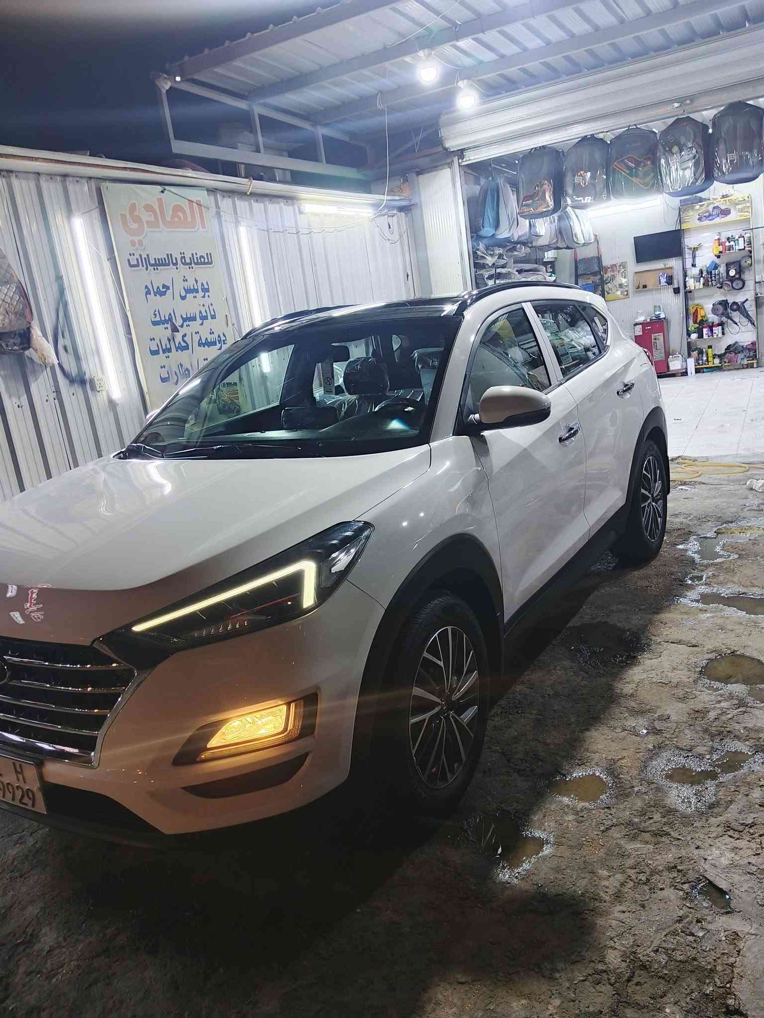 توكسان موديل 19 خليجي كفاله عامه صبغ وتبديل وبارد وشخوط عدا مكان واحد زغيربارد اصبعين
مواصفات فول للاخير 
بصمه تشغيل وابواب
بونراما
لايت خمس عدسات
كشنات جلد وكهرباء اثنين
شاشه جبيره
داخل صاج ملكي
حساسات اماميه خلغيه
مري شفط واشاره 
سايد بريك رجل كاصد اصلي
وبقيه المواصفات 
سبير منازل وكتلوكات وطفايه
ماشيه149-حقيقي
مكانه بغداد الكرخ
السعر١٨٨
رقم بغداد الجديد بسمي
***********
***********
يرهم بيع اومراوس حسب القناعه

