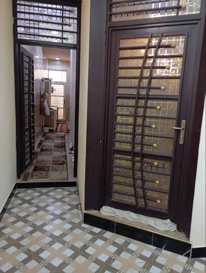 سلام عليكم بيت للبيع 100م طابقين كامل من كلشي طابو زراعي سند 25  التصال ***********
