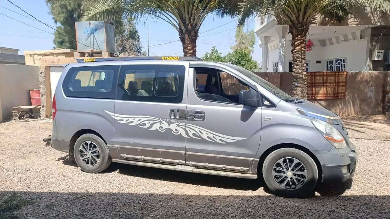 السلام عليكم استاركس موديل ٢٠١٨ مسكر اصل دوبلو السيارة كفاله عامة ماعدا بارد قليل موضع بالفيديو مكينه خير من الله وكير جديد تبريد ودوشمه كشنات وسفريات وتتنه كلها جاهزه 
تخم تاير والسياره رقمها صلاح الدين تاخذ تحويل كامل .
السياره معروضة ب٢٤٥ اتصل وبيك خير وادلل مكاني ديالى/الخالص 

***********

***********

