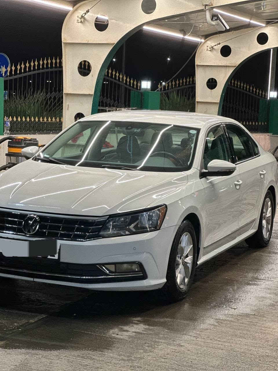 باسات ١٧ خليجي 5سلندر جاملغ جهة السايق مبدل بدون داخل شرط رقم اربيل بأسمي بطاقة بانزين بيه مكان السيارة كركوك السعر .... 160$ وبينه مجال للشراي للاتصال ***********
