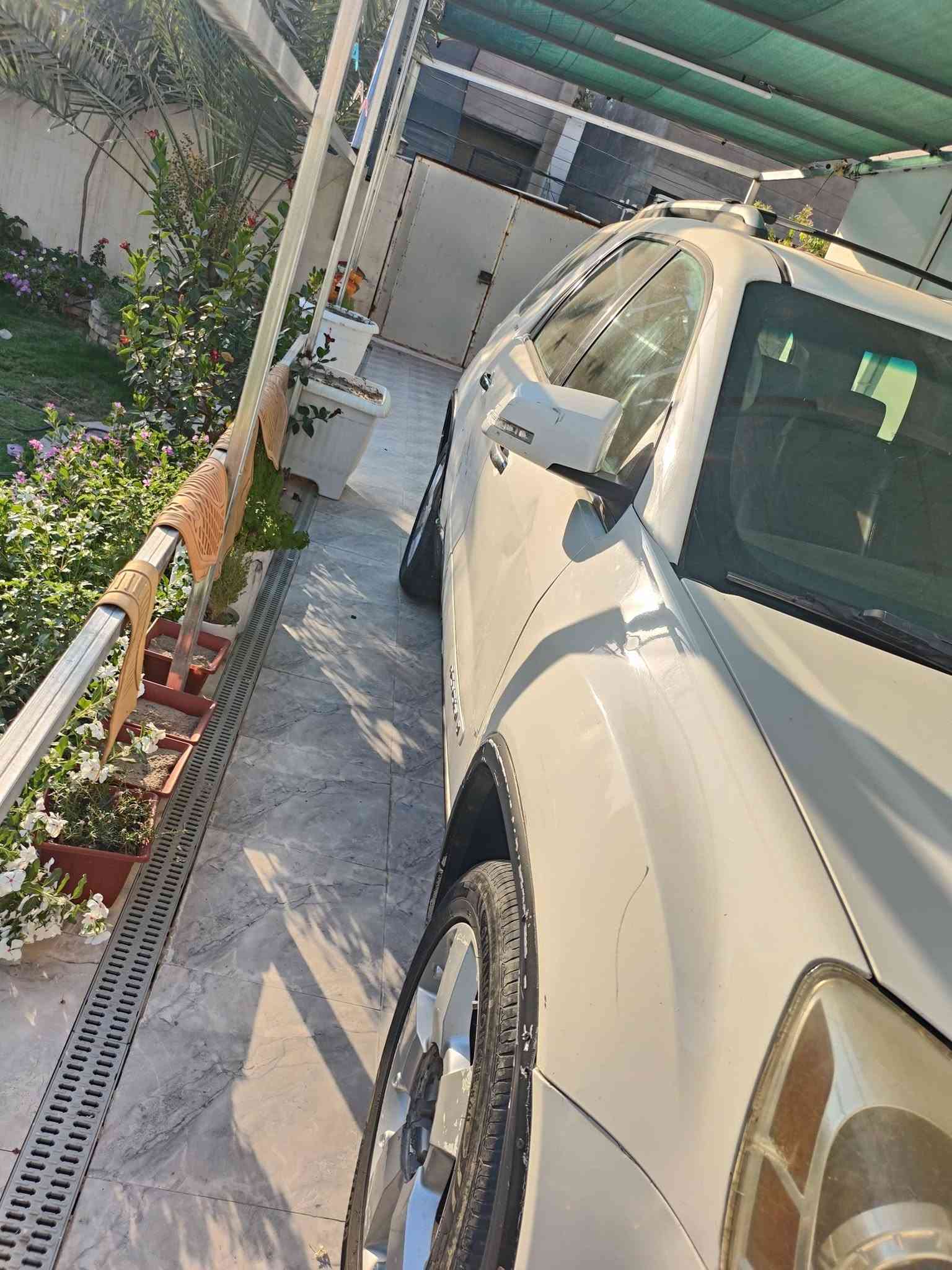 فول أوبشن 1/1
‏🇺🇸 السيارة أمريكي 
GMC acadia
 مكانها واسط قضاء الحي
المواصفات:
 • 👨‍👩‍👧‍👦 7 ركّاب
 • 🎨 اللون: أبيض
 • 🌤 بانوراما فتحتين
 • 🎮 تحكمات ستيرن + شفتات
 • 🎶 تحكم خلفي للمسجل والتبريد (VIP)
 • 🛞 دفع رباعي (4WD) – موكفي تكدر تسوي اذا تحب
 • 📷 كامرة خلفية تعرض على الشاشة الأمامية
‏ • 🅿️ حساسات دعامية
 • 💡 حساس إنارة + منبه رجوع (Back Care)
 • 📊 إظهار العداد (كيلومتر + ميل) على الجامة (داتا شو)
 • ❄️ تبريد ثلاث قطع
 • 🛋 غرفة السيارة VIP سياحي
 • 🎙 أوامر صوتية
 • ⚙️ مكينة V6 سعة 3600 (الدوش المرغوب)
 • 💺 ميموري خزن للكشنات + المرايا (عدد 2) +نظام تعديل الكشن التلقائي عند مغادرة السيارة
 • 🔌 مرايا شفط كهرباء + هيتر
 • 🚨 إشارات بالمرايا
 • 🔥 منظومة غاز مشدودة (غير مربوطة – تحتاج ربط فقط)
 • 🧳 جنطة كهرباء شفط
 • 💺 كشنات كهرباء
 • ❄️🔥 كشنات تدفئة
 • 🟤 دوشمة جلد عسلي
 • 🛠 كير ومكينة جدد

 • حادثها بيبان ثنين فقط 
واكفلك 
 • البنيد، القمارة، والجنطة

💰 السعر: 82
📉 بيها مجال

📞 للتواصل ***********
