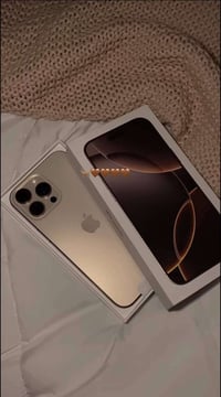 آيفون ١٦ برو ماكس • دبل شريحة • بطارية ٩٢٪