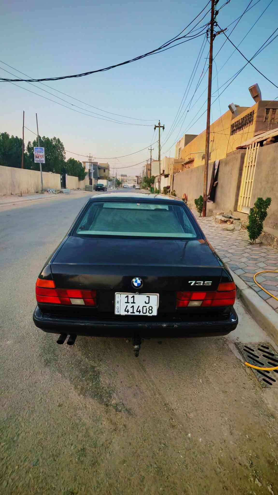 السلام عليكم من رخصه الادمن عندي سياره بي ام دبليو 735 باسم السياره بغداد موديل 1993 مصبوغه صبغ عام السياره حلوه وجاهزه السعر 57 ورقه وبيها مجال رقم الموبايل
***********
