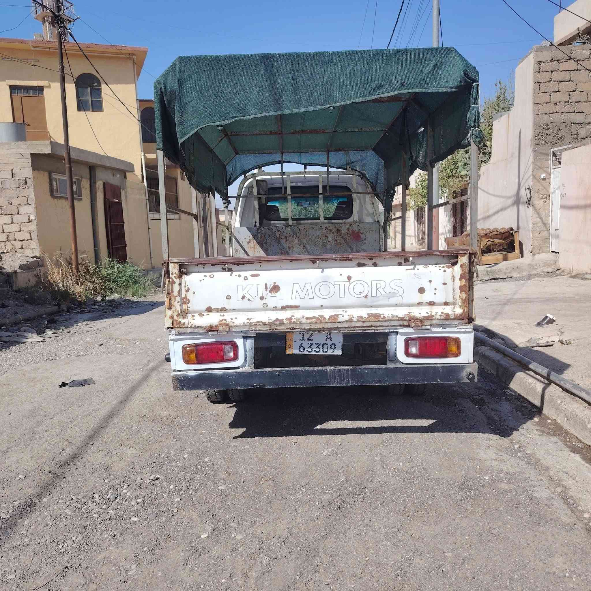السلام عليكم كية بنكو للبيع
موديل 1996 امعمره رايمن 
كير ومحرك شرط 
اني شريعها تحويل او وكاله 
حصه كاز السعر 50 ورقه وبيها مجال 
العنوان موصل جانب الايمن حي العريبي اذ مو شراي لا تتصل 
رقم الهاتف ***********
