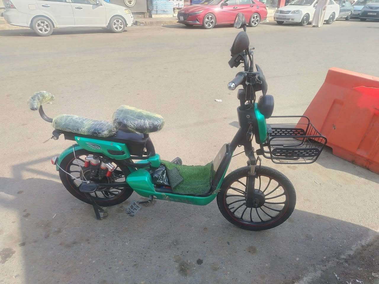 مطور شحن • نضيف • بطاريات جديدة
