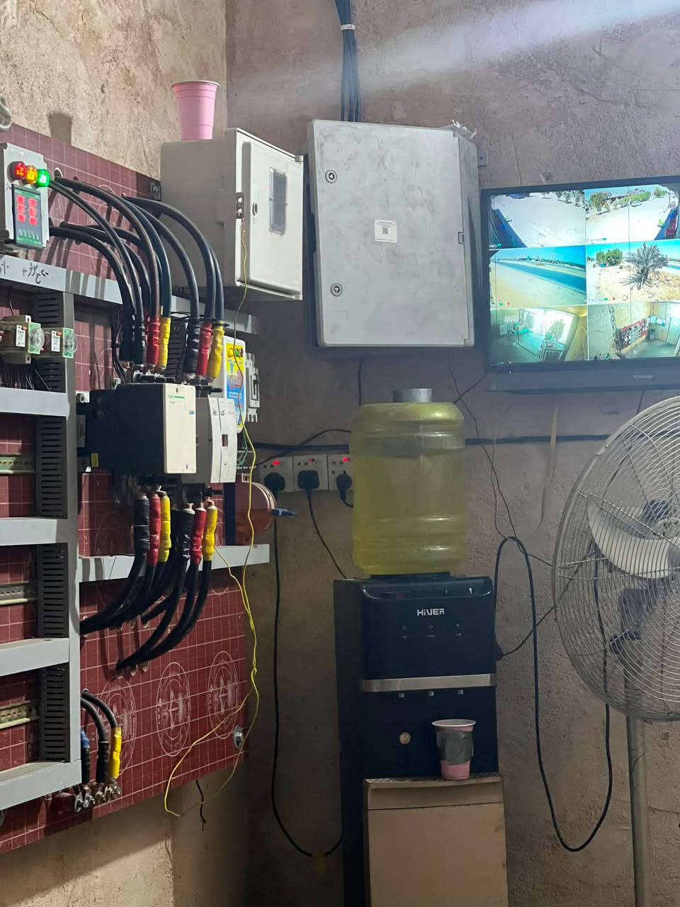 سلام عليكم اخوان موقع للبيع مولدات سكانيا 113 /300 kV عدد 2 حصت كاز مسجلات موقع جديد الكاع مجانن نظام كابينات عدد 8كابينات بايع أمبيرات 1300  المكان واسط الصويرة ناحيه سيد الشهداء منطقة التنميةالستفسار علئ الرقم *********** أحمد
*********** شهاب
