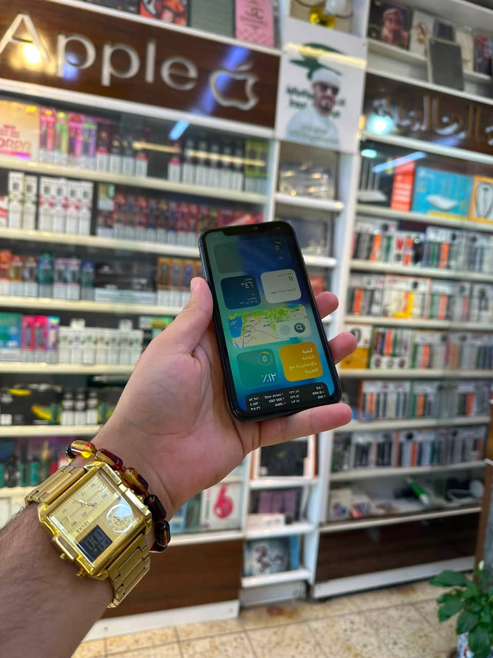 عرض خاص
من شركه العالميه للاتصالات 
ايفون 11 
ذاكره 128
لون اسود
بطاريه 86
السعر 215 الف
*********** واتساب حجي ناصر
