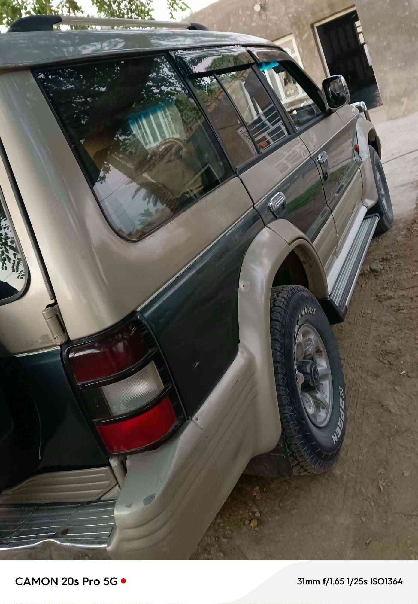 باجيرو موديل 2000 .'كفاله عامه بيه نقص بس تبريد

رقم بصره تحويل ثاني يوم سنويه نافذه ال.30

مكان بابل الحمزه الغربي .'رقم السيارة بصره مالكه شرعي ب الحمزه الغربي 

رقم صاحب السيارة.' ***********..
اني مكلف ب النشر .

السعر 65 بيه مجال..اتصال ع الرقم

نص مكتوب في الصور:
- CAMON 20s Pro 5G
- 31mm f/1.65 1/50s ISO995
- CAMON 20s Pro 5G 31mm f/1.65 1/50s ISO995
- CAMON 20s Pro 5G 31mm f/1.65 1/50s ISO1145
- 31mm f/1.65 1/50s ISO968
- CAMON 20s Pro 5G 31mm f/1.65 1/33s ISO885
- CAMON 20s Pro 5G 31mm f/1.65 1/50s ISO1019
- CAMON 20s Pro 5G 31mm f/1.65 1/25s ISO1364