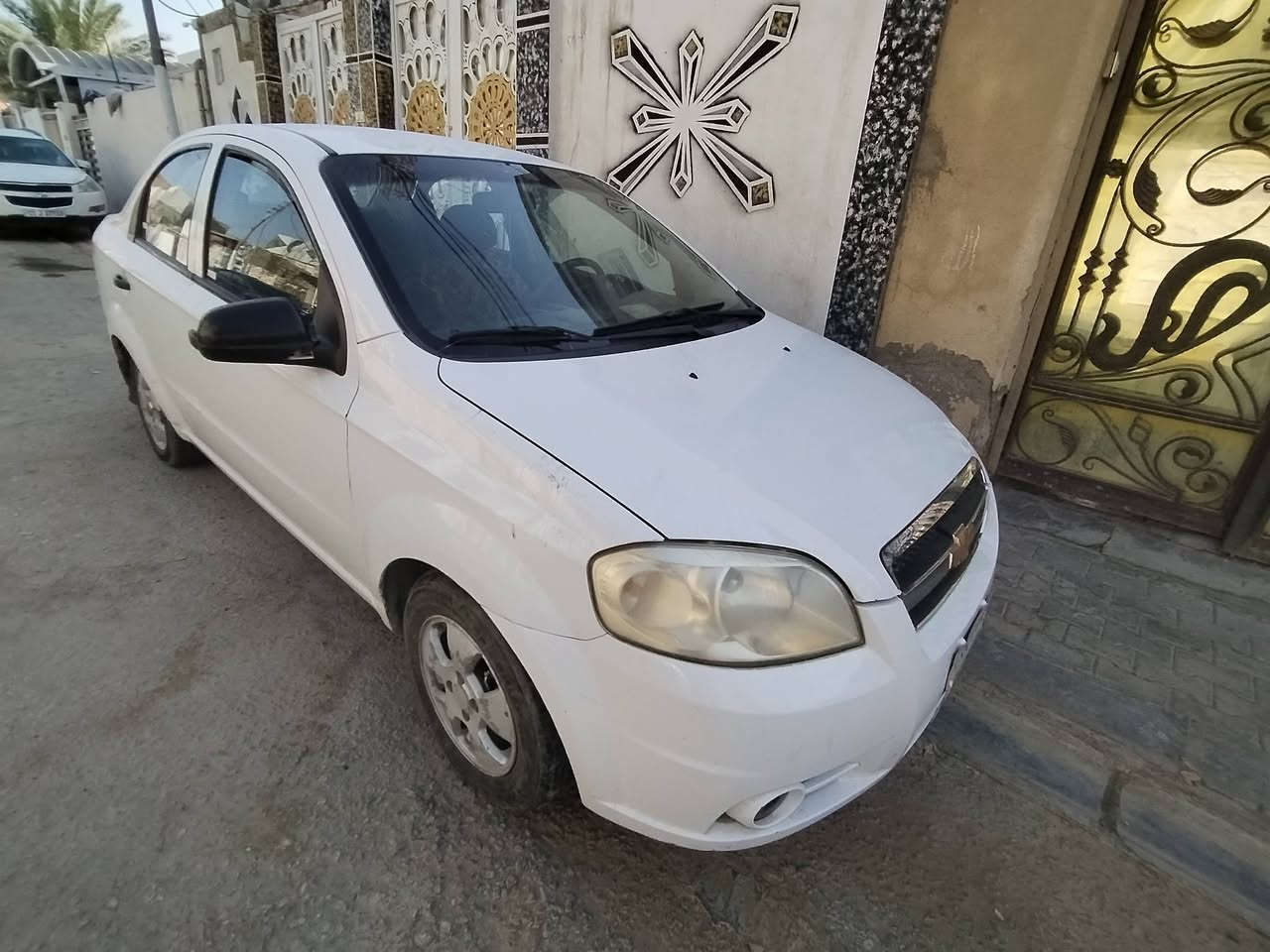 افيو للبيع موديل ٢٠١٥ اربيل غرفه سوده
السياره مبدل بيبان ثنين ولباقي مكفول
تخم تاير جديد باتري جديد كير عادي
السعر ٦٠ وبيها مجال
العنوان النجف الاشرف حي لعسكري مدارس 
الرقم ***********
