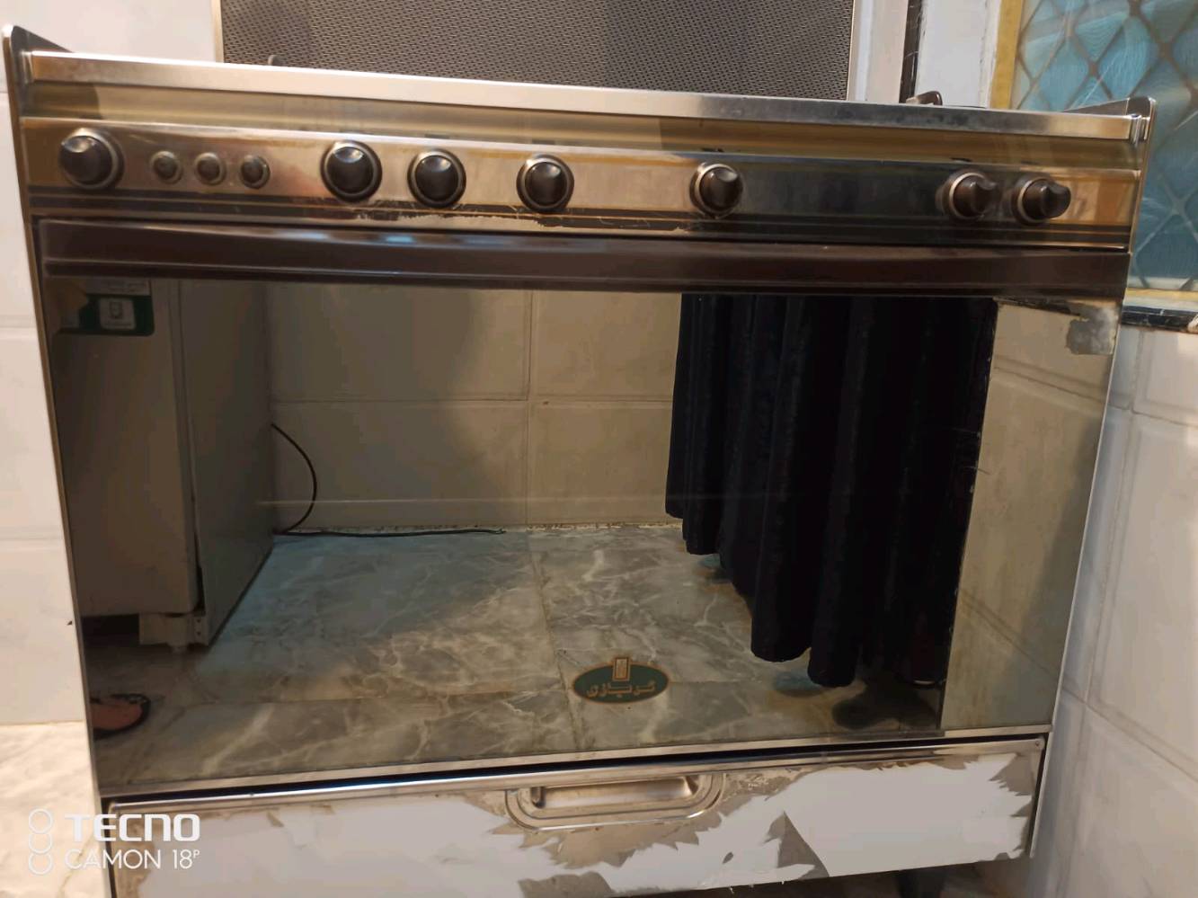 السلام عليكم طباخ كريازي ٥عيون نظيف جدا نسبة النظافة ٩٠بالمية سعرة ٤٠٠مع مرشحة هدية العنوان بغداد الزعفرانية ***********