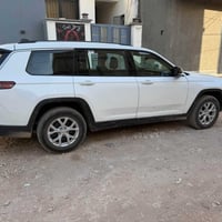 ٧ راكب • فور ويل • ٢٠ الف ميل