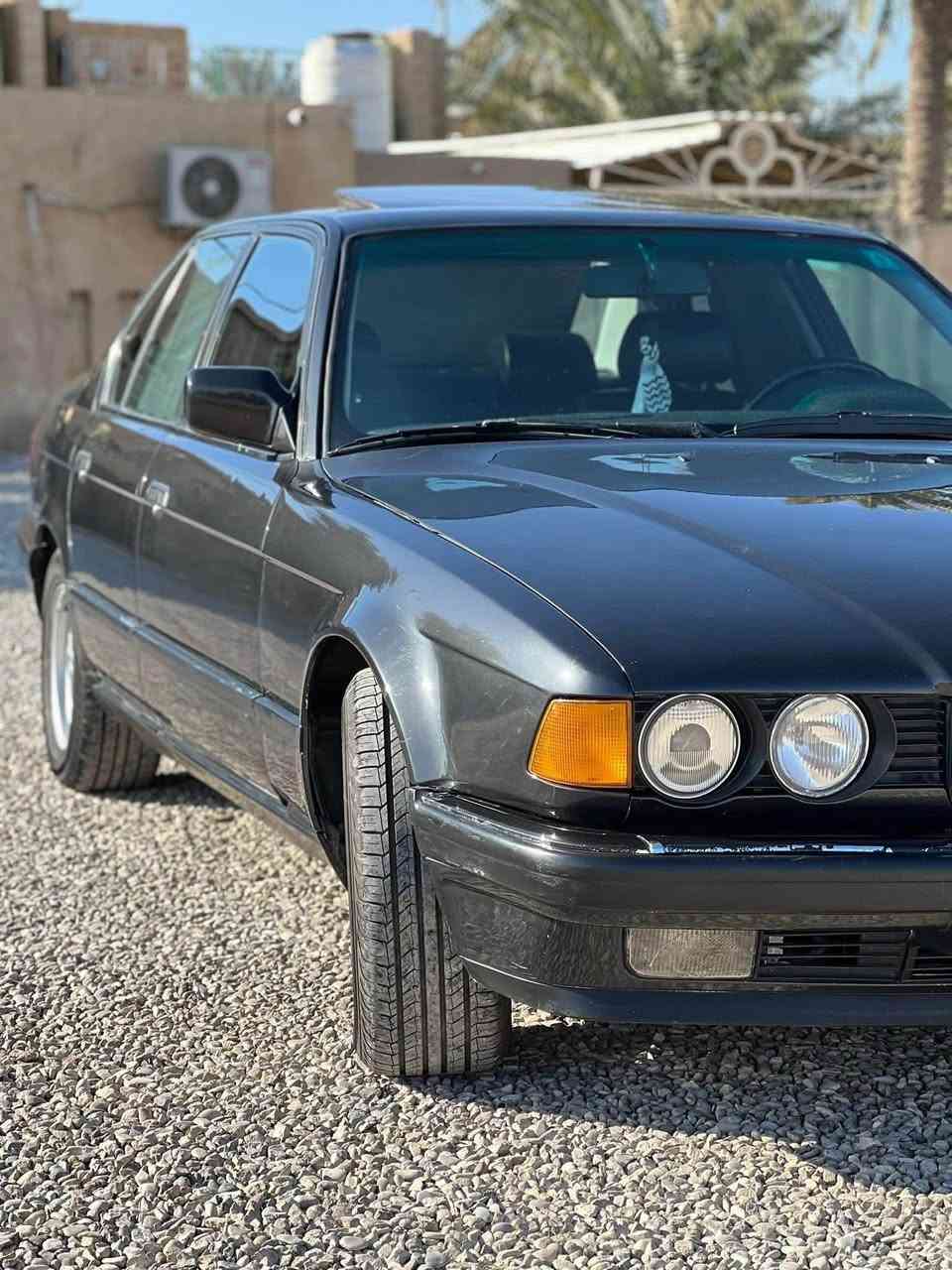 السلام عليكم …
للبيعBMW موديل ١٩٩٢ حجم ٧٣٥ بجم عريض فتحة سقف شغالة ، كشنات كهرباء ، تدفئة بالكشنات ، رقم بغداد انكليزي سنوية ٢٠٢٧ سنوية بأسمي سيارة جاهزة مابيه كل نقص ، كير جديد ، تبريد منظومة جديدة ثلج ،كهربائيات بلادية ،محرك ،صدر امامي خلفي جديد ، كلها جاهزة مابيها اي نقص،  شاشة اندرويد،  سنتر لوك ، تخم اطارات ويل خلية  ، السعر 55   

مكان السيارة /بغداد _زيونة

للاستفسار الاتصال على الرقم 

*********** اتصال او واتساب
