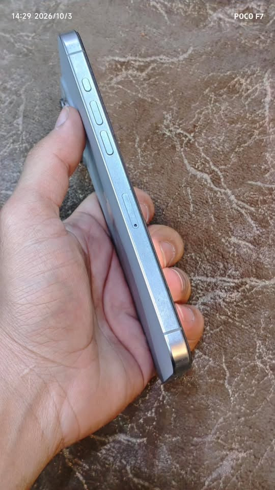 15 Pro Max
وتر بروف شخط ما بي
بطارية  87🔋
ذاكرة ٢٥٦ 
سعر مليون و١٠٠وبي مجال
 عنوان بغداد /***********

نص مكتوب في الصور:
- 14:29 2026/10/3 POCO F7
- 14:29 2026/10/3
- POCO F7