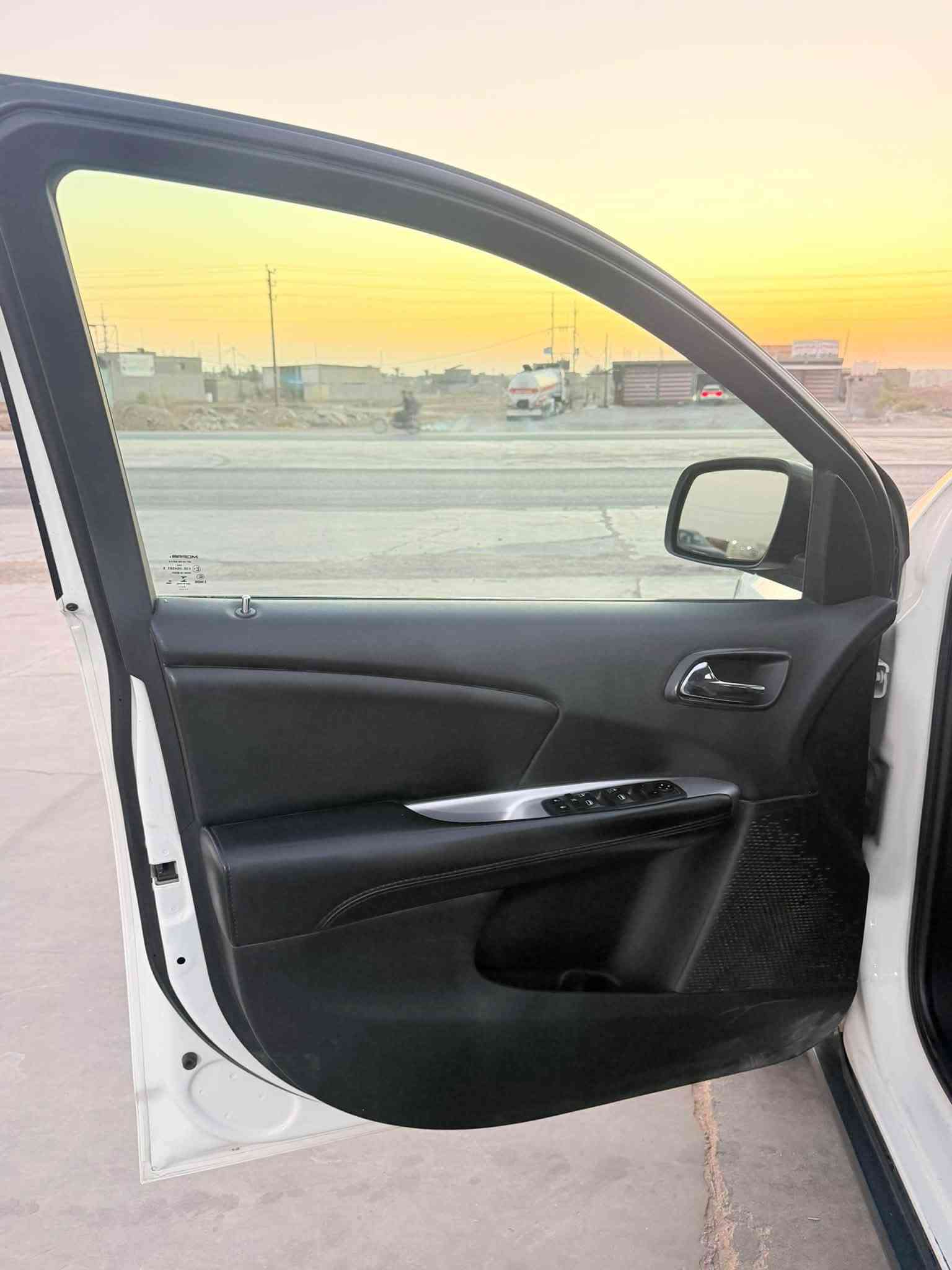 جورني ٢٠٢٠ • ٧ راكب • مكينة وكير بكفالة