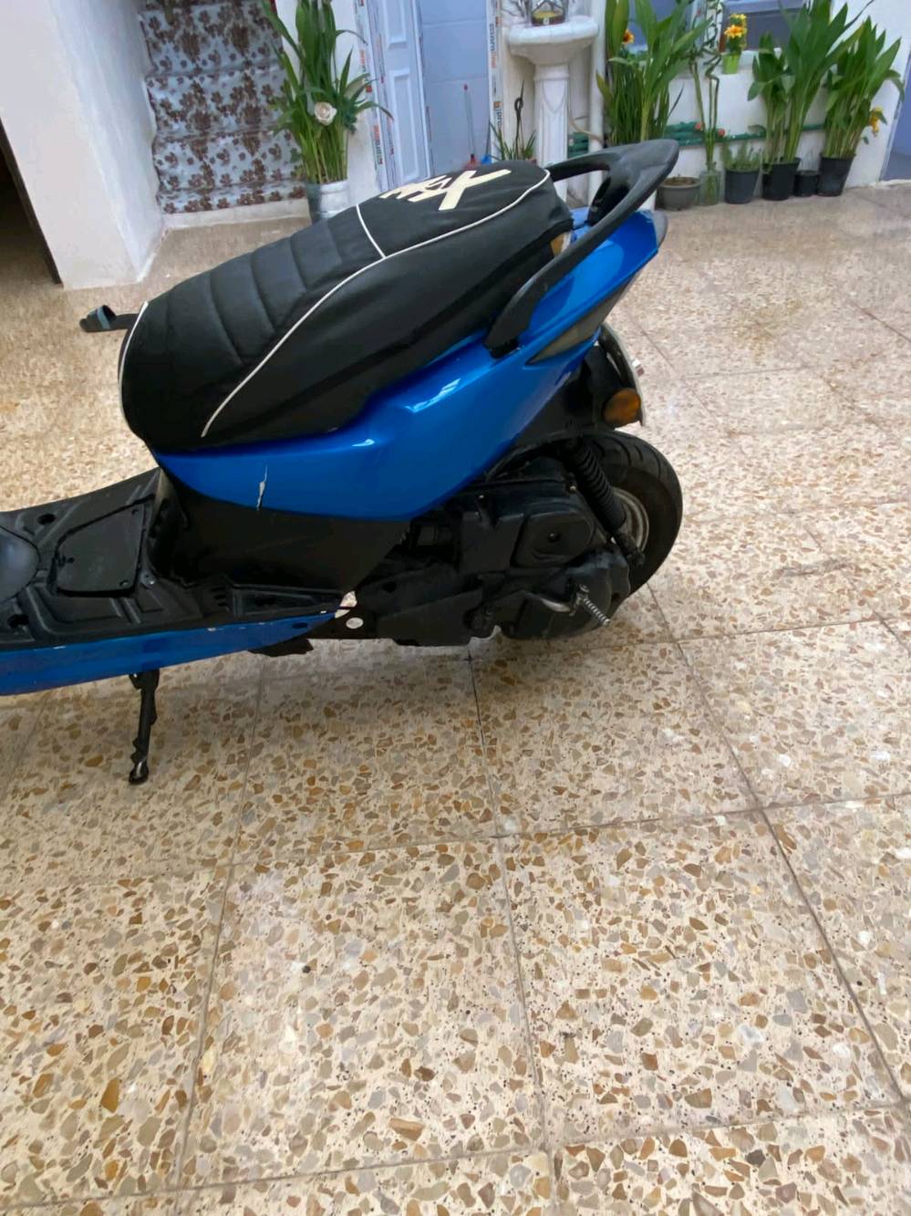 سلام عليكم دراجة ماكس مضلع بعدهي جديدة صالنصة رياضية توني مبدل كابريتر جديد دراجة حلوه ونظيفة كلشي شغال هندر نكره سلف عوزها بس باتري متواجد واتساب ***********
مكاني بحي الوفاء سعر 325.000 وبيها مجال  