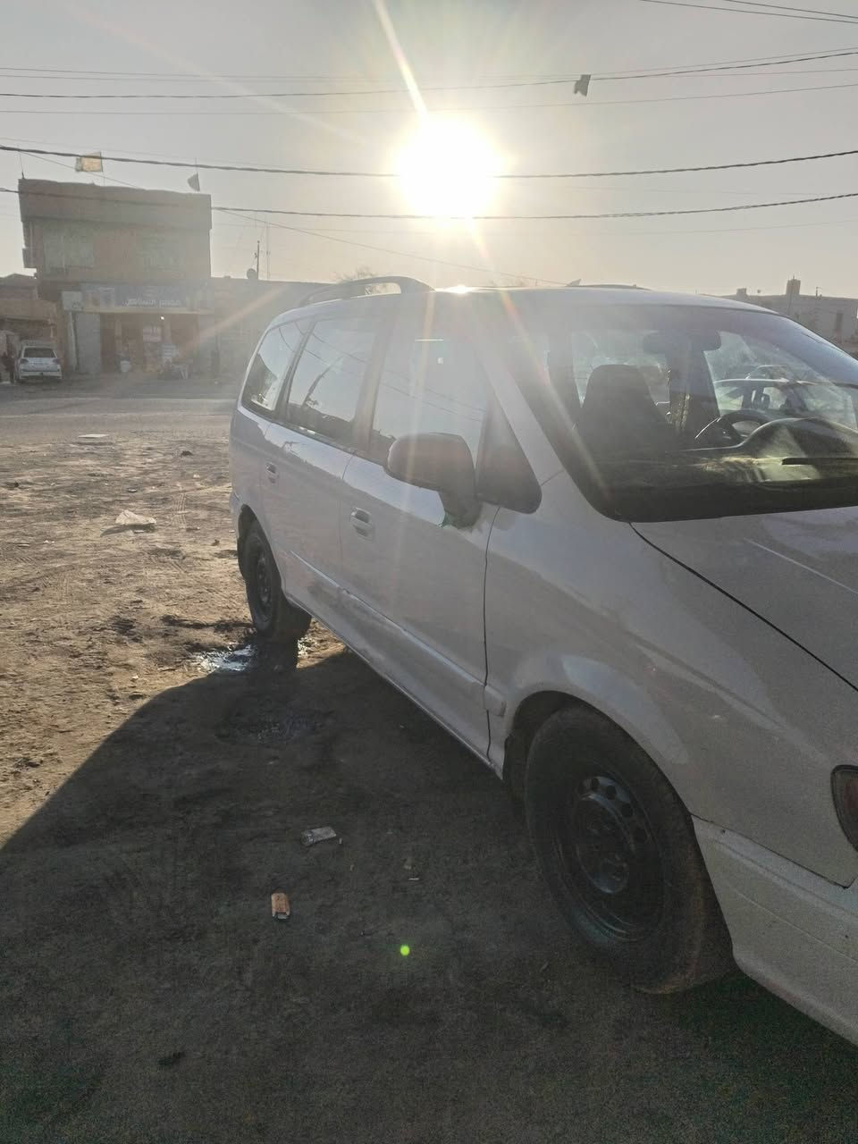 سلام عليك هوندي تراجيت موديل ٢٠٠٤ بيه رشات صبغ أثر شخوط مكينه كير تبريد كله شغال مكينه بانزين بلادي ٦سلندر سنتر لك اربع أبواب كهربائيات كله يشتغل باتري جديد سنويه ال٣١ هزه جديده رقم بابل نكليزي المالك يريد مداور بيع او مراوس السعر ٦٢ وبه مجال مكاني بابل القاسم ***********
