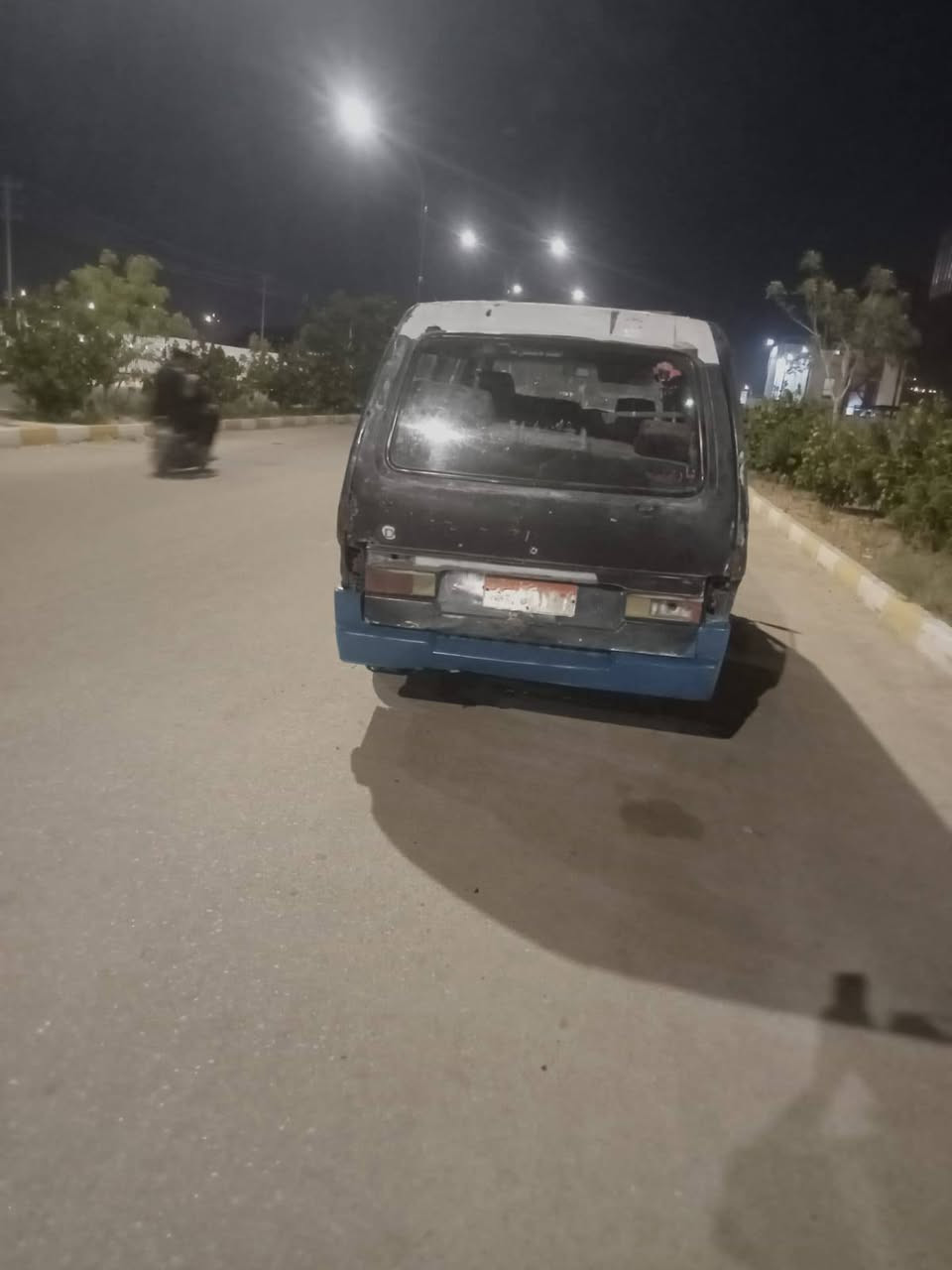 كيا بستا مديل 95 سياره جاهزه مكينه وكير حداديه وتخم تاير كهربائيات مكينه كاز كير عادي السعر 10 وبي مجال بسيط مكان سياره ناصريه الاستفسار ع رقم ***********
