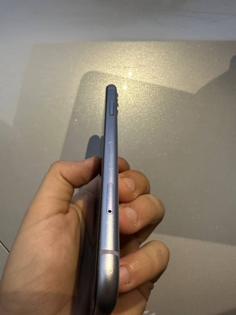 آيفون 11 (iPhone 11)
الذاكرة: 128 جيجابايت
نسبة البطارية: 78%
الحالة الفنية: الشاشة مبدلة (أصلية وكالة) وتظهر في سجل الإصلاح بالنظام
الحالة العامة: الجهاز نظيف جداً واستخدام بيت
السعر: 235 ألف دينار عراقي (ومجال بسيط للشراي )
المكان: كربلاء
رقم التواصل: ***********
