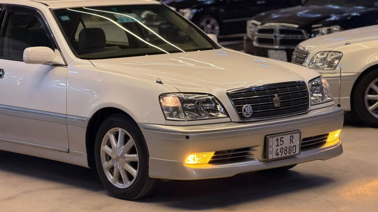 TOYOTA CROWN ROYAL SALON 👑
للبيع تويوتا كراون 2002.
اللون           ابيض محجل   😊.

❗️فقط للذواقة لليدور جديد واصولي وكفاله عامه.

رقم انبار .  تسجيل جديد قرار. 102. شرط المداور ثاني يوم سنويه نافذه لغاية 2031  وستوها صاعده هزه جديده شرط ثاني يوم بأسم المشتري وشرط اسجلت بفترة قرار 102. 
مكفوله كفاله عامه عراق ويابان  من كص وضربه ونقل جثه وصبغ  ورسميات والاصوليات والغرامات.
المواصفات 👇. فول بطن 
4 دكم.
كرستال. 
مكينتها ديفور الجبير 
ويل نجمه ابيضّ اصلي.
كشنات كهرباء.
برده خلفيه كهرباء اصليه.
مري كهرباء+هيتر♨️.
تبريد ثلج ❄️+سبلت متحرك.
داخل بيجي  مطعم بصاج.
شاشه كرستال ترحيب.
لايتات كرستال زنون اصل.
بگ لايتات كرستال لد.
ستيران كهربائي 
تبريد خلفي 
ثلاجه 
دبل شاشه كيجات ليزري + إلكتروني 
كامره خلفيه دوار.
لحيه اماميه.
اريل امامي كرستال 
سستم نياكل متكامل. اصلي 
تخم تاير +حداديه جديده اسفنجه.
غراض مال جنطه كامله.
والسياره ماعايزه برغي كامله على اخر حبايه.
والسياره بالواقع اجمل من الصور بهواي.📷
العنوان🏡ألنجف الأشرف.
السعر💵. 162 وبيها مجال قليل جداً جداً.
للأستفسار 📞📲 ***********.  ليث حازم.  
رجاءً اذا ماعجبك السعر او مو شراي اعگب المنشور او تعلق تعليق حلو يدل على اخلاقك الراقيه وكلشي اكو بالسوگ.
