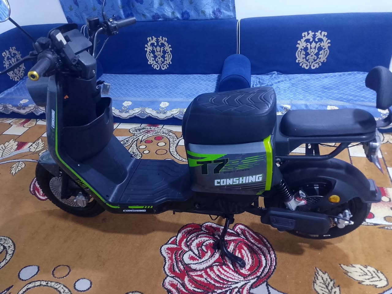 شحن T7 • بطاريات 32 امبير • 2000 واط