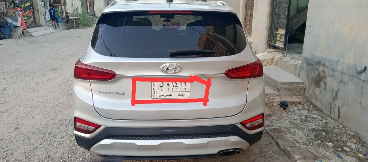 السلام عليكم من رخصت مدير الكروب سنتافيا موديل 2019 للبيع وارد امريكي مكينة 2400 قطعتين تبريد سايد بريك بصمة رادارات خلفي امامي خمسة راكب السعر 167 بيهة صبغ بنيد وشوية بلجنطة مكاني بغداد  ***********
