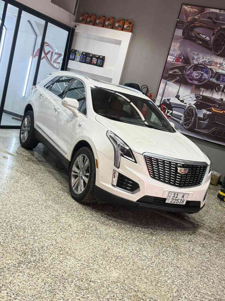 كديلاك xt5 موديل 2024وارد كندي فول مواصفات 6سلندر ماشية 27الف km سيارة جديدة حادثها موضح بل صوره بيها صبغ نص البنيد ودعاميه رقم بغداد بسمي مكان السيارة بغداد زيونة 
***********
***********
السعر 25الف وبيها مجال
