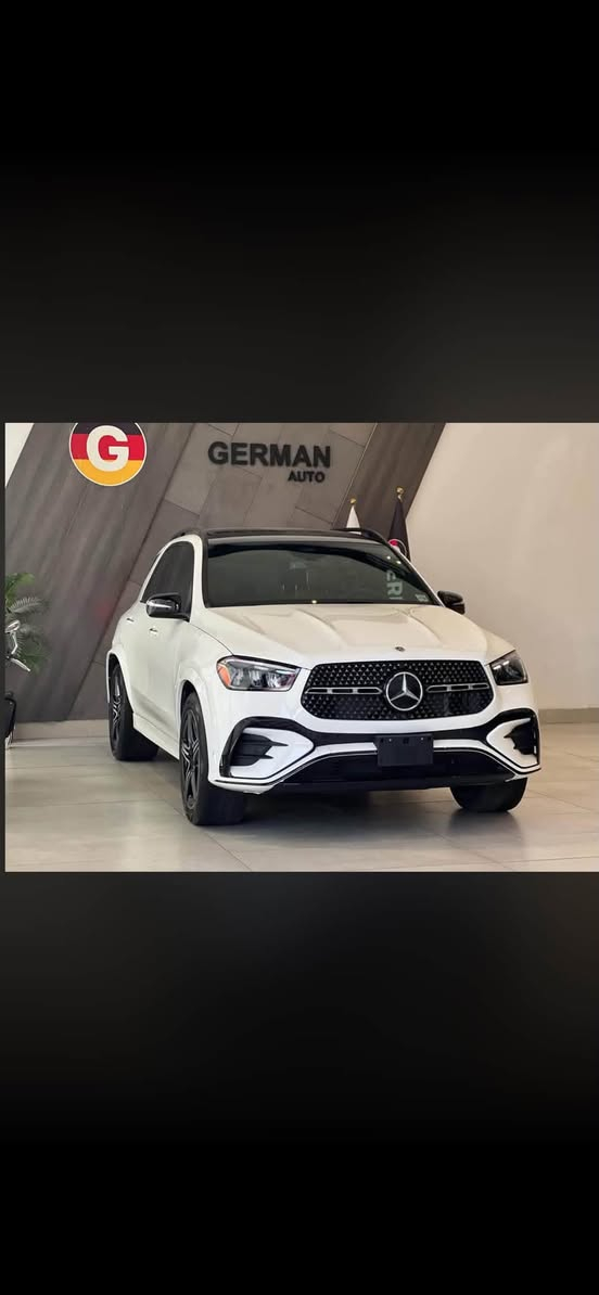 السلام عليكم
مرسيدس GLE 350  2024 AMG 

ماشية 11 الف فقط

فول   مواصفات AMG بلاد

بانوراما 

خمس كامرات

كشنات تدفئة تبريد 

دشبول بيانو

داخل مشمشي  

انارة داخلية متغير

نظام خرائط

فول رادارات امامي خلفي  جانبي 

حساسات 360 درجة  

اوتو ستوب 

اوتو هولد 

صندوق كهرباء 

استيرن كهرباء

شفتات استيرن

‏‎مقعدين خزن(ميموري)

شحن وايرلس 

( حادث جاملغ خلفي  صبغ

والصندوق نصفه صبغ 

بدون دواخل بدون ايرباك)

السعر: 51,000$ وبي مجال

للاستفسار: ***********

