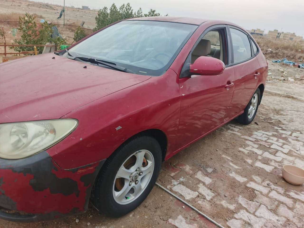 يالله السلام عليكم شباب النترا موديل ٧ أمريكي مكينه الفين 
جاهزه من كلشي تخم تاير تبريد تدفئه السياره عوزها صبغ بس ماابيها اي ضربه رقم واسط بسمي تحويل ثاني يوم 
مكاني الكوت 
للإستفسار اكثر 
***********
السعر ٧٧ وبيها مجال
