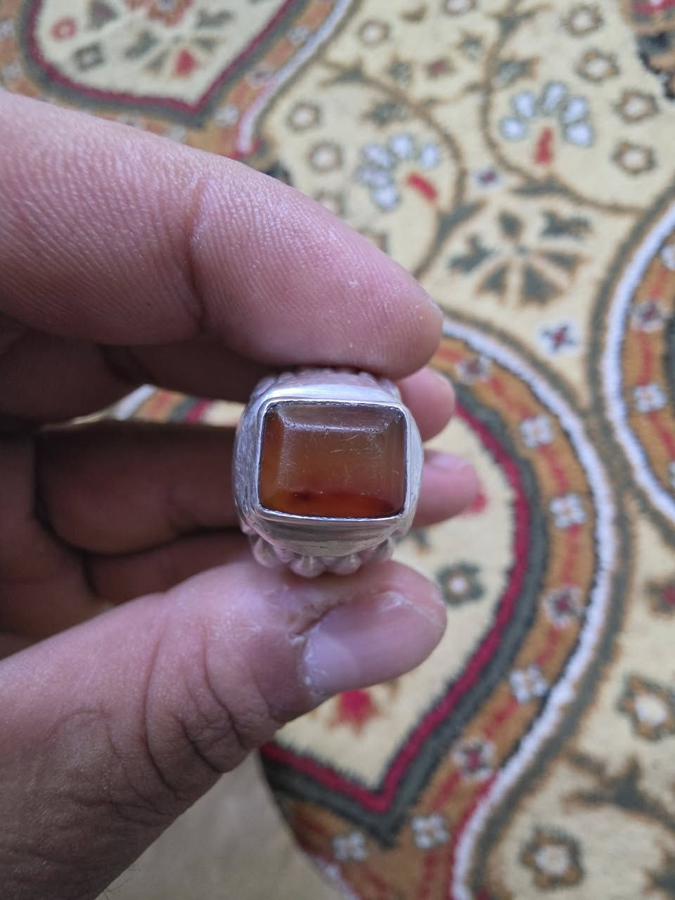 يمانيات صحيحات صياغه ثقيله 
السعر خاص او اتصال ***********
