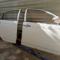 للبيع غراض ليفان بيبان ثنين جهت اليمين كلش نضيفات الزوج 240 قبق جنطه ب...