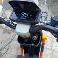 دراجه شحن للبيع H900 خمس بطاريات حجم الوحده 32 امبير كير اربع نمر بيهة...