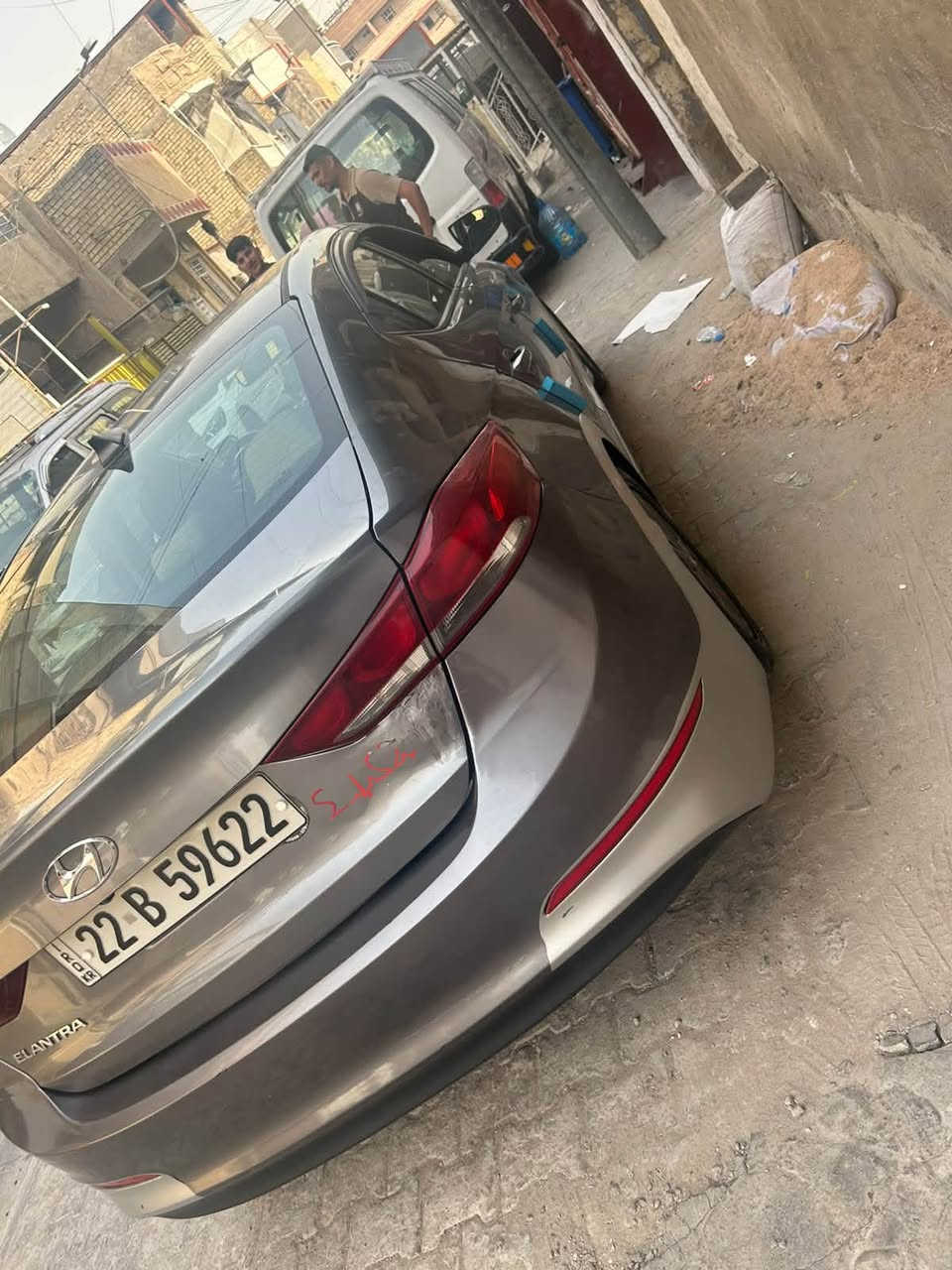 سلام عليكم النترا 2018 امريكي رقم اربيل رصاصية حادثهة بنيد جاملغ بدون لغود وشواصي السيارة خير من الله بس بيهة تبخير قليل بالمكينة  والكير وتبريد مكفولات وبابين مشخوطات شخط خفيف تجي وتشوف بعينك سياراة امانت الله تخبل ومومال شارع  عنوان بغداد  مكلف بالنشر *********** سعر 107 وبيهة مجال
