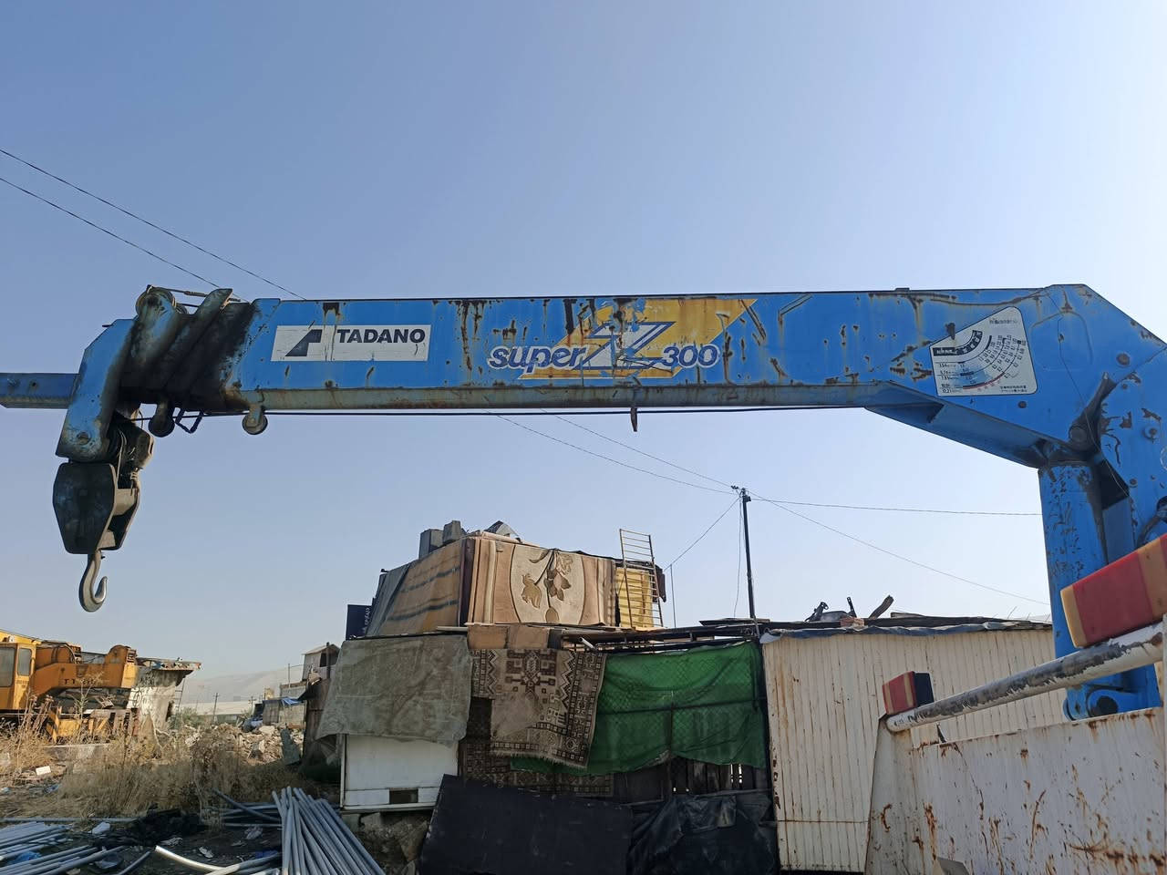 ***********
کرین سۆپەر زێت 3طن‌ 4سڵایت ‌سعر 55$  شوێن سلێمانی
